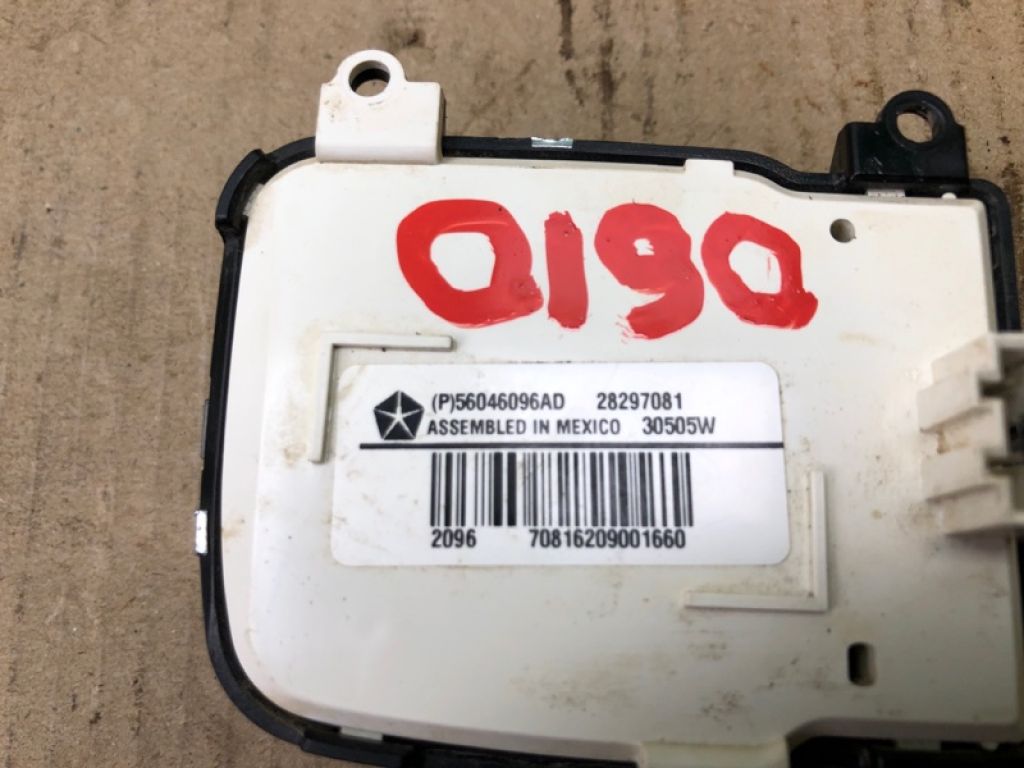 56046094AE | Кнопки на руль JEEP PATRIOT 10-17 - Фото 6