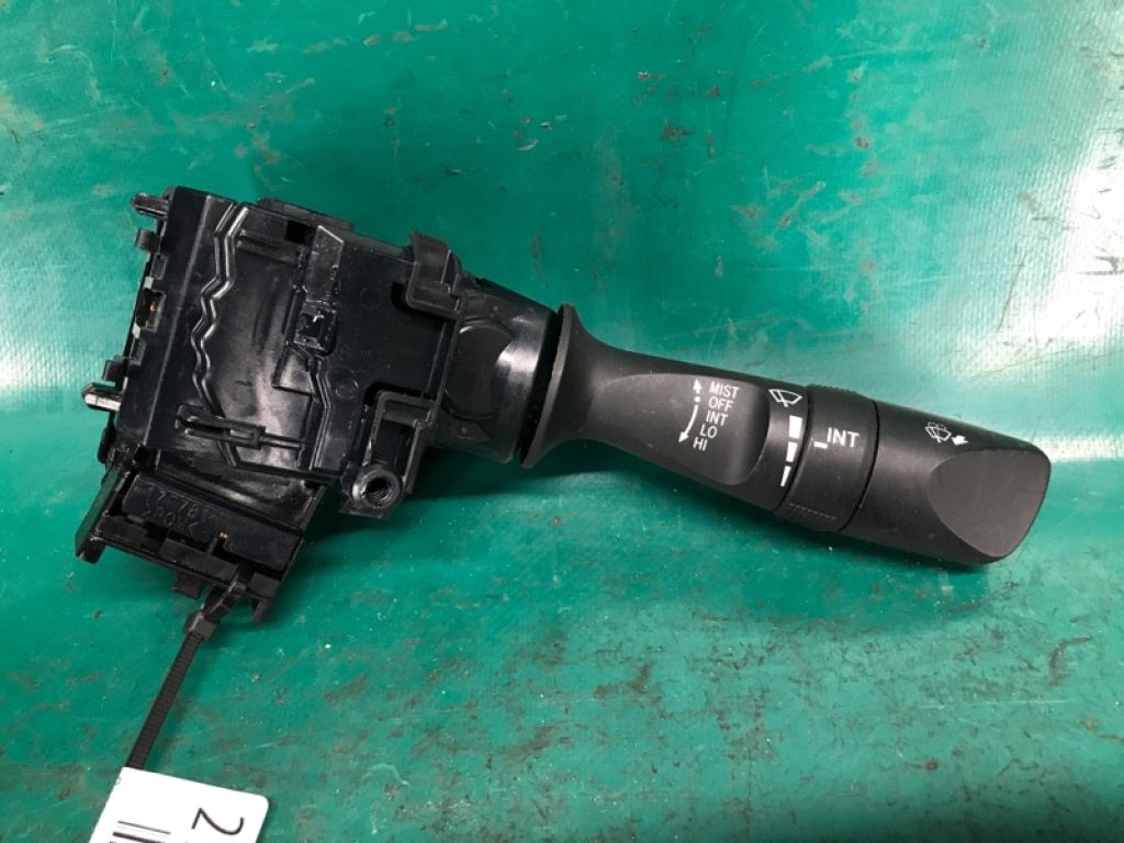 84652-06340 | Підрульовий перемикач прав. TOYOTA CAMRY 55 14-17