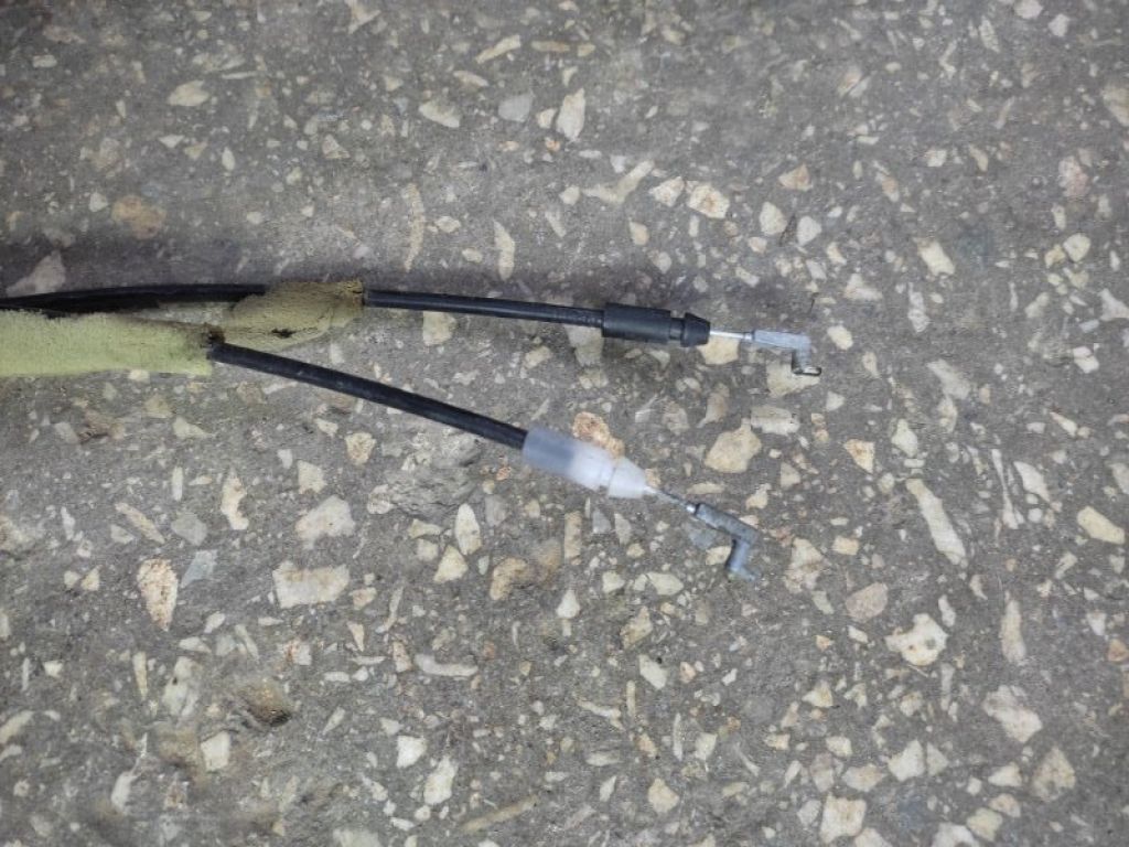 BBM4-72-310A | Замок двері задн. прав. MAZDA 3 BL 09-13 - Фото 2