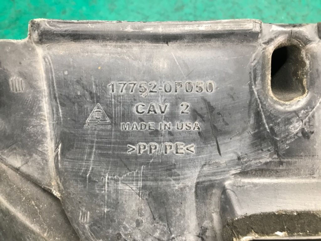 17752-0P050 | Повітрозабірник TOYOTA SIENNA 03-10 - Фото 3