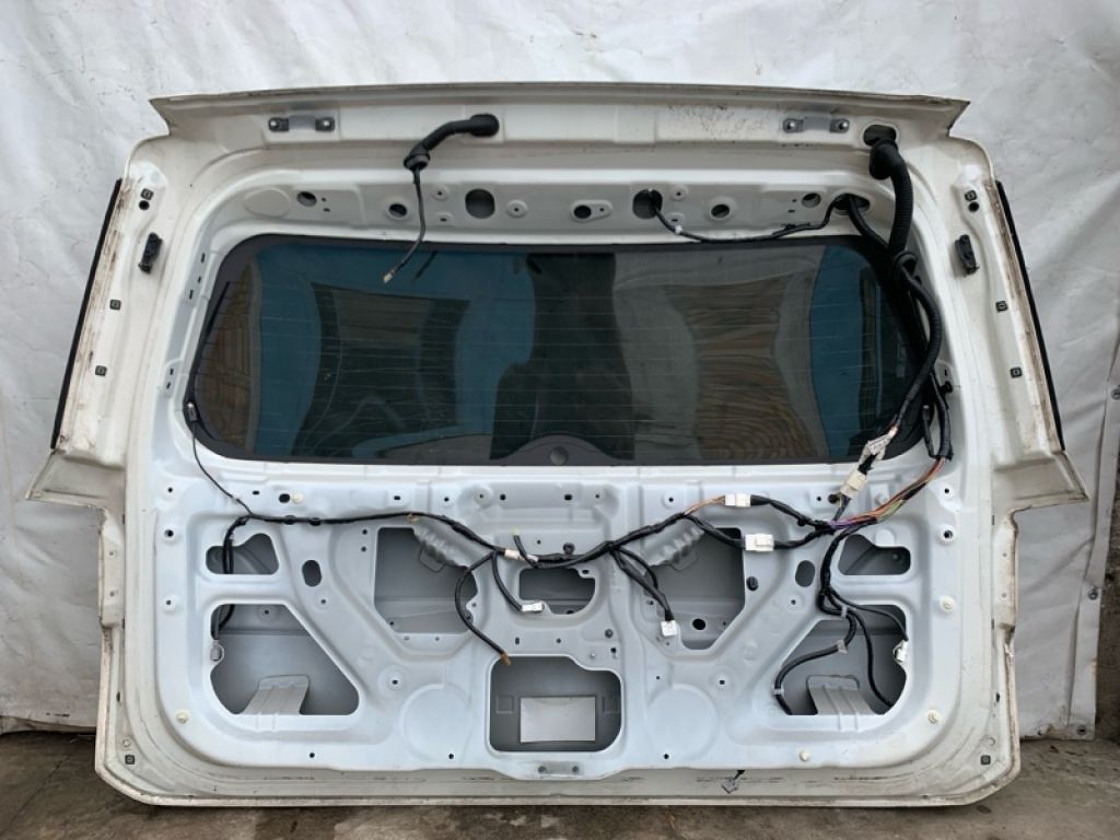 K010M-1JACB | Кришка багажника NISSAN QUEST S 11-17 - Фото 6