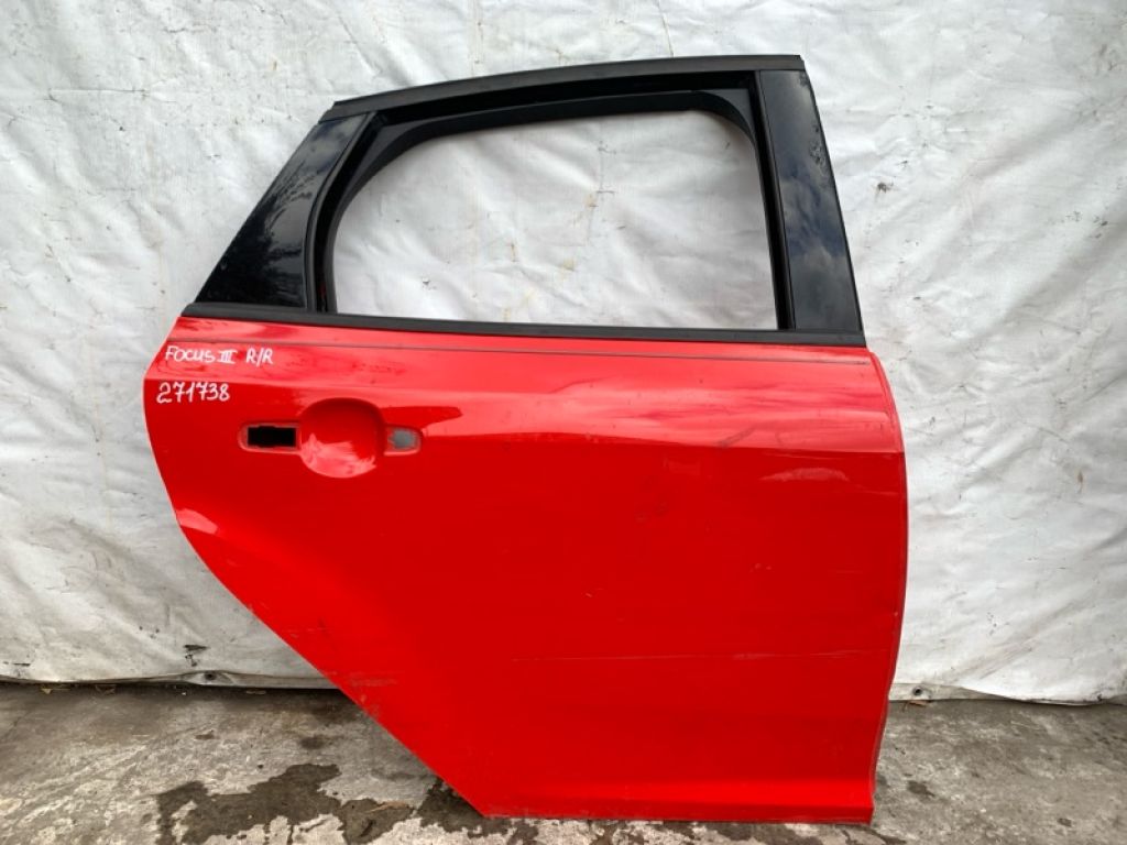 DM5Z-5824630-C | Двері задн. прав. FORD FOCUS 10-18