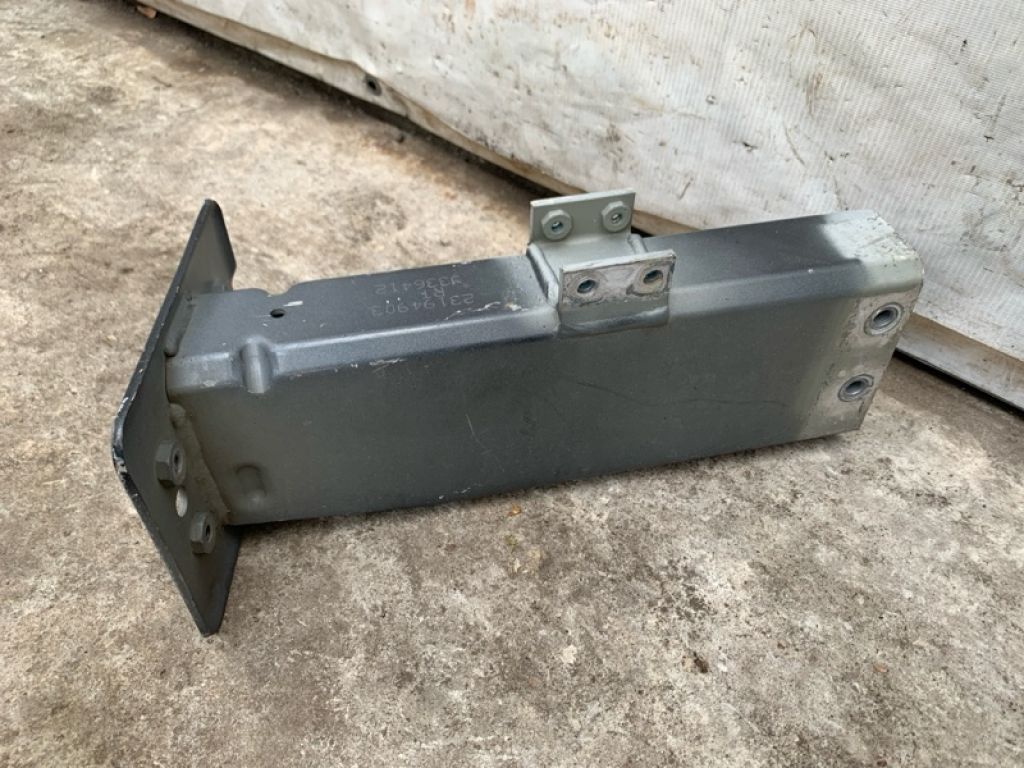 23194901 | Кронштейн усилителя переднего бампера прав. CADILLAC ATS 12-19 - Фото 2