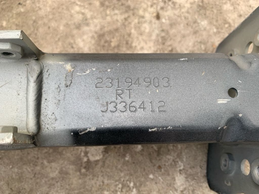 23194901 | Кронштейн усилителя переднего бампера прав. CADILLAC ATS 12-19 - Фото 4