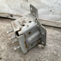 85211-1JA0A | Кронштейн усилителя заднего бампера лев. NISSAN QUEST S 11-17 - Превью 2