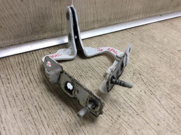 Петля кришки багажника NISSAN PATHFINDER R52 12-21