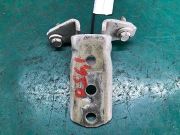 Петля двері MITSUBISHI GALANT 03-12
