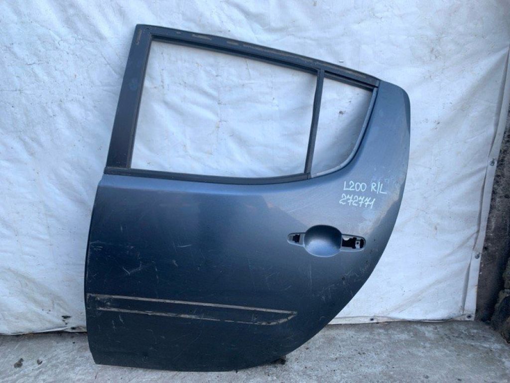 5730B131 | Двері задн. лів. MITSUBISHI L200 06-14