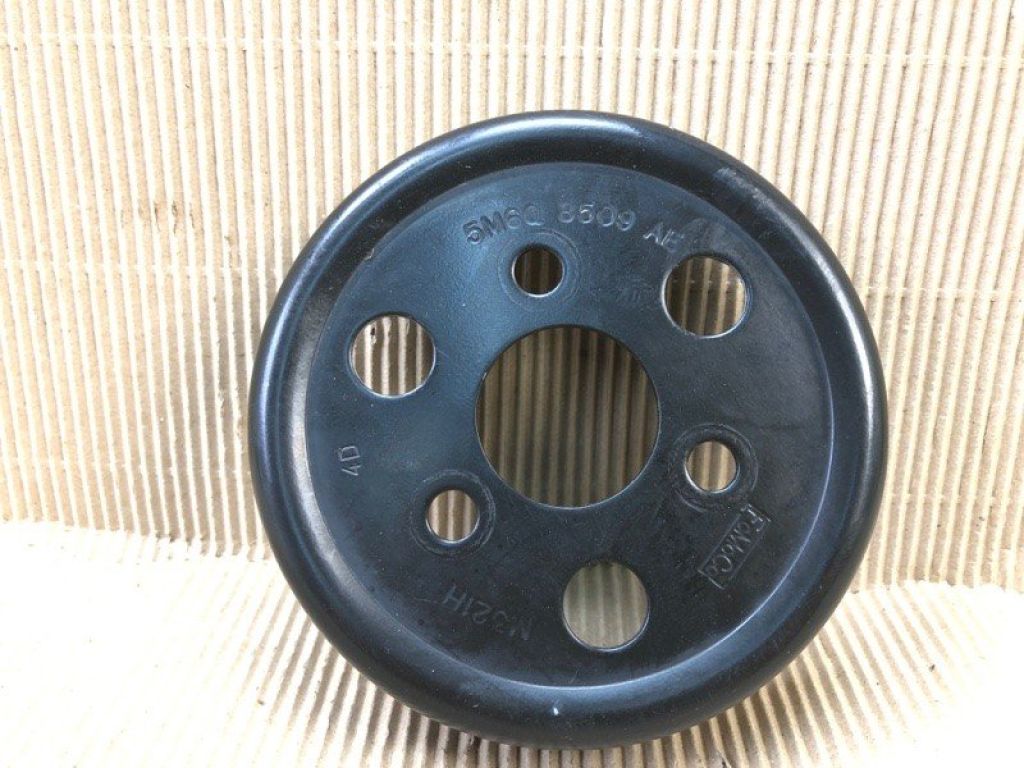 5M6Q-8509-AE | Шків помпи FORD FUSION 14-