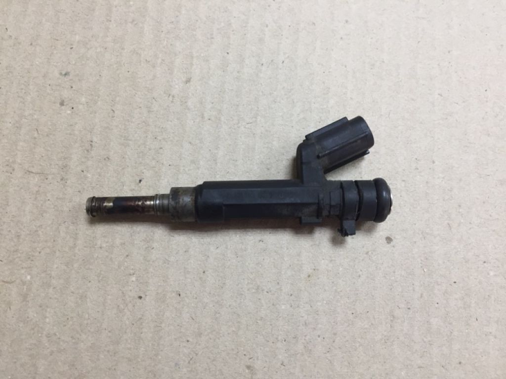 16600-1KT0A | Форсунка топливная NISSAN VERSA B17 11-19 - Фото 2