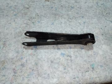 Важіль задньої підвіски поперечний верхній CADILLAC ATS 12-19