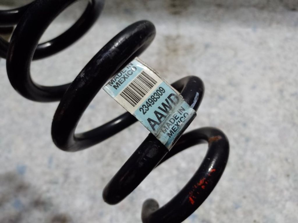 23498309 | Пружина задньої підвіски CADILLAC ATS 12-19 - Фото 2