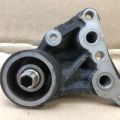 15609-37010 | Кронштейн масляного фільтра TOYOTA COROLLA 150 06-13