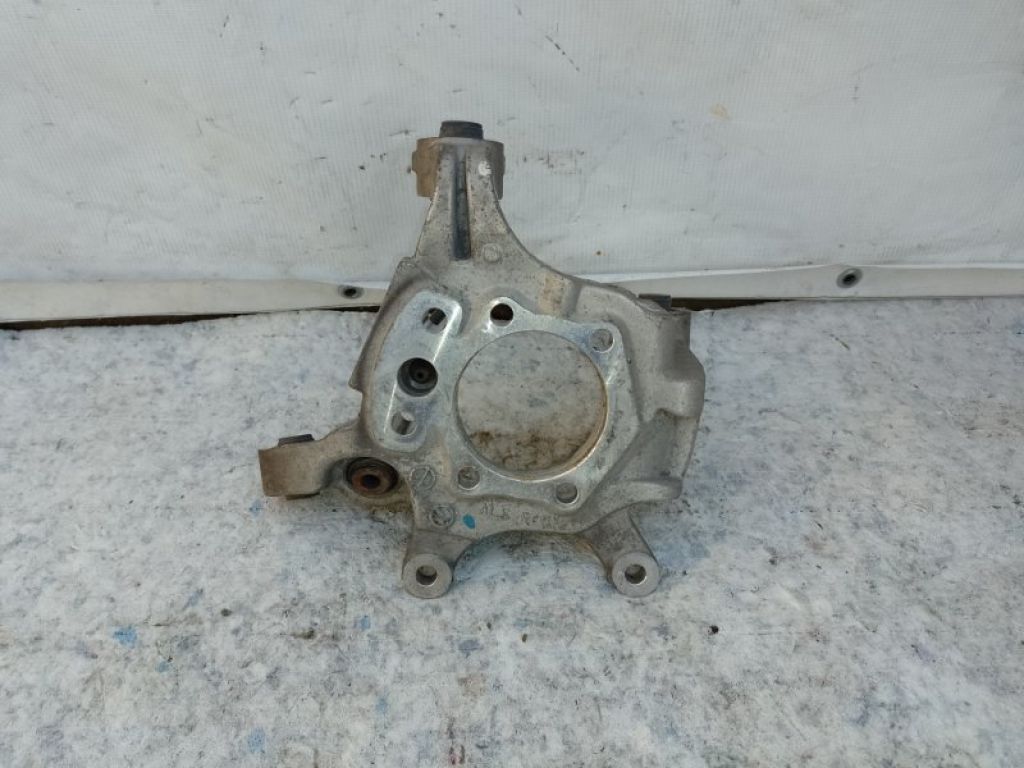 43018-AL500 | Цапфа прав. INFINITI M35/M45 04-10