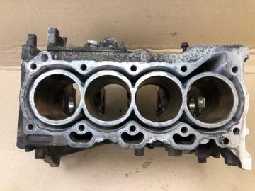 Блок двигателя TOYOTA COROLLA 150 06-13