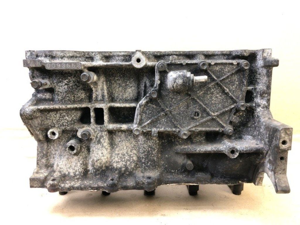 11410-39015 | Блок двигателя TOYOTA COROLLA 150 06-13 - Фото 3