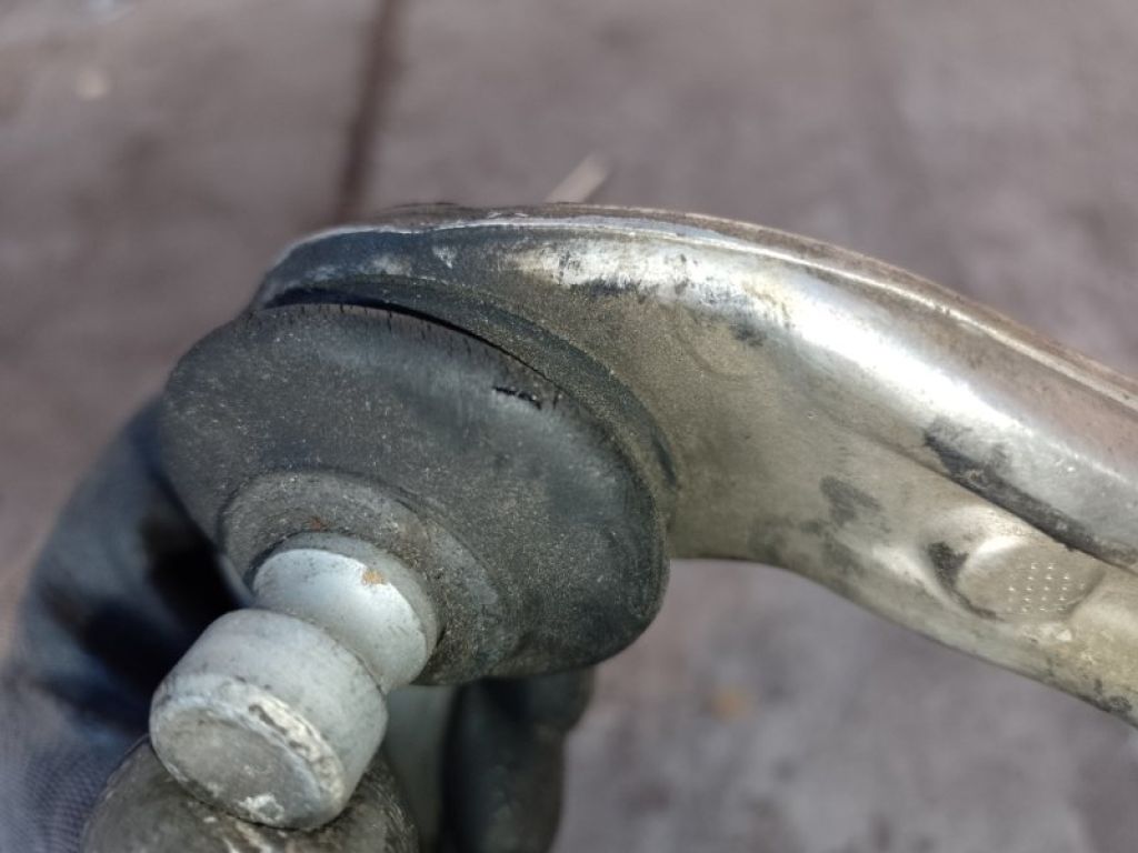 54524-EG000 | Рычаг передней подвески верхний прав. INFINITI M35/M45 04-10 - Фото 3