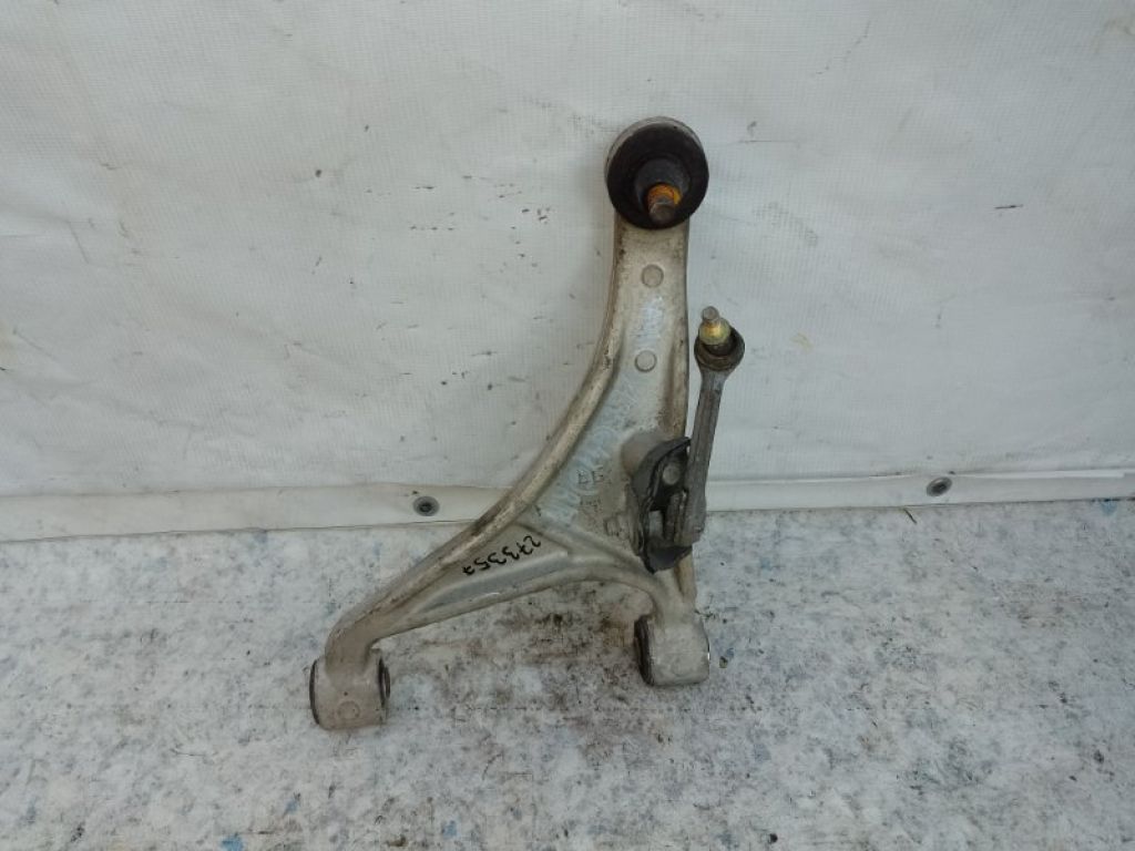 55501-EG000 | Рычаг задней подвески поперечный верхний прав. INFINITI M35/M45 04-10