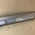 90810-3WS0A | Накладка крышки багажника NISSAN QUEST S 11-17 - Превью 3