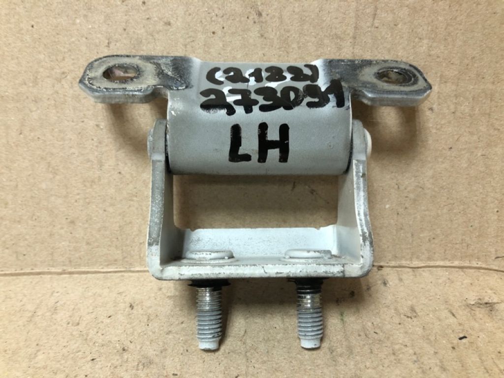 90400-CY200 | Петля кришки багажника лів. NISSAN QUEST S 11-17