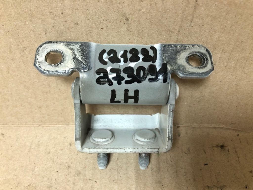 90400-CY200 | Петля кришки багажника лів. NISSAN QUEST S 11-17 - Фото 2