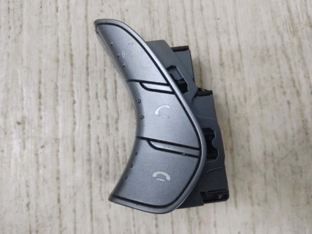 967003Q500YE5 | Кнопки руля HYUNDAI SONATA YF 10-14 - Фото 6