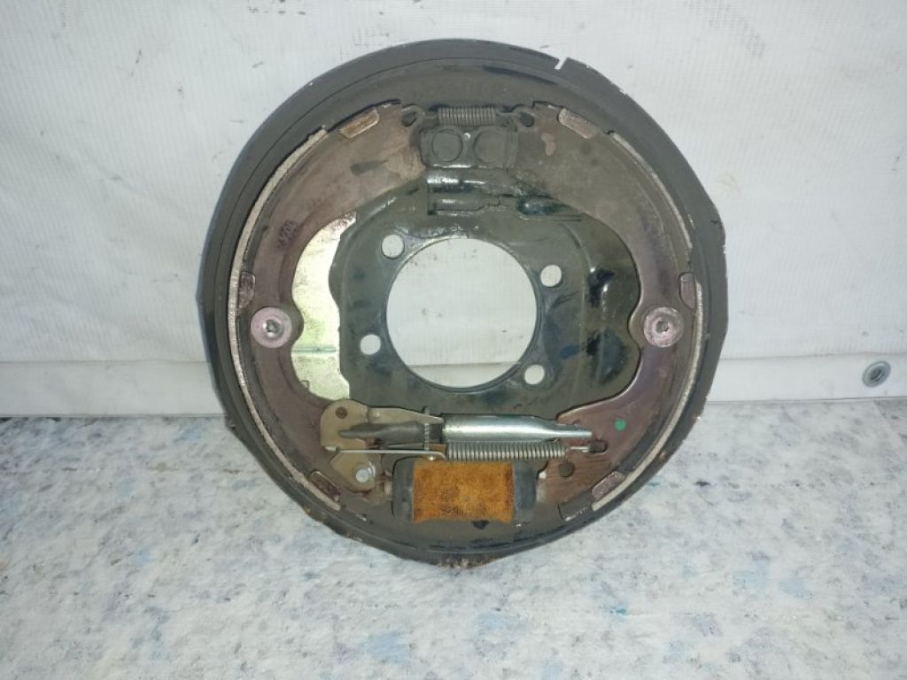 44010-3LM0B | Тормозной механизм задн. лев. NISSAN NV200 USA 13-