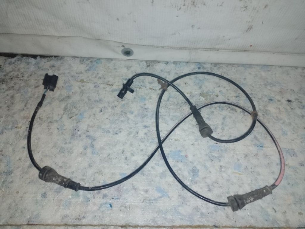 47900-3LM0A | Датчик ABS задн. прав. NISSAN NV200 USA 13-