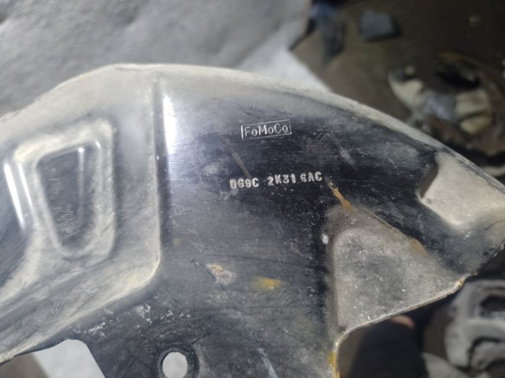 E1GZ-2C028-A | Защита тормозного диска задн. прав. FORD FUSION 14- - Фото 3