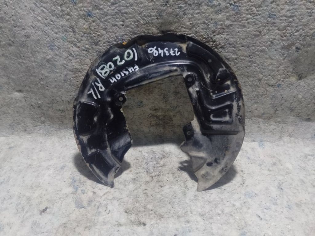 E1GZ-2C028-B | Захист гальмівного диска задн. лів. FORD FUSION 14-