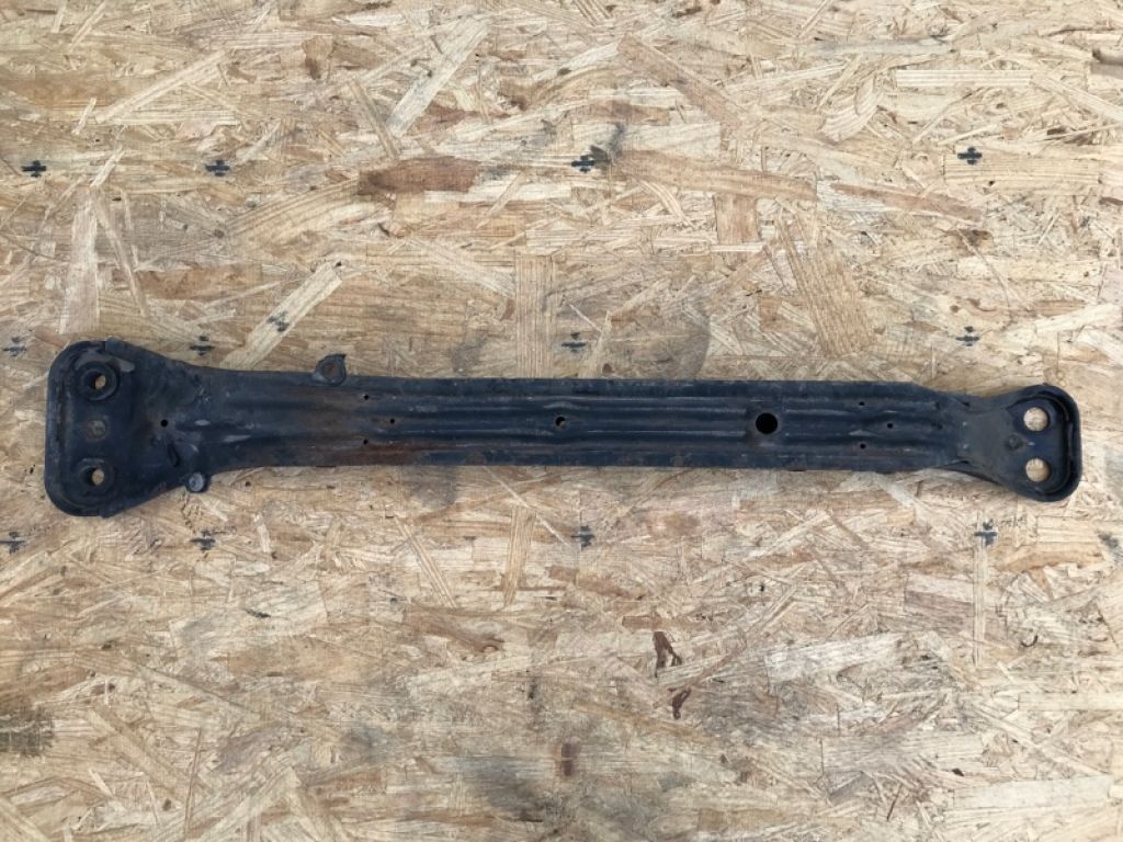 11240-40U10 | Балка двигуна поздовжня NISSAN MAXIMA A32 94-99 - Фото 3