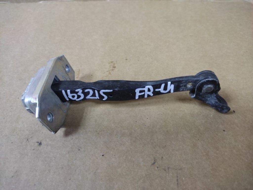 80430-3RA0A | Ограничитель двери передн. лев. NISSAN SENTRA B17 12-21