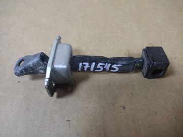 Обмежувач дверей передн. прав. MITSUBISHI OUTLANDER XL 05-13