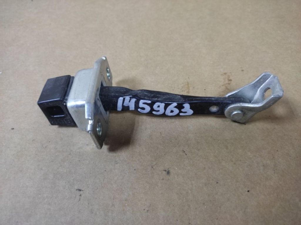 5702A040 | Ограничитель двери передн. лев. MITSUBISHI OUTLANDER XL 05-13 - Фото 2