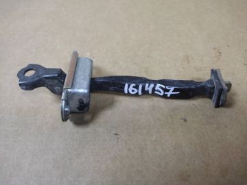 Обмежувач дверей передн. лів. NISSAN MURANO Z50 02-07