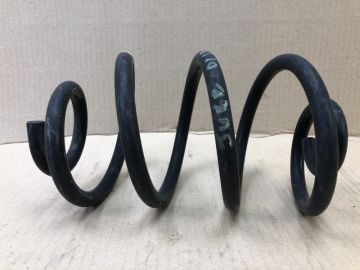 Пружина задней подвески NISSAN JUKE 10-19