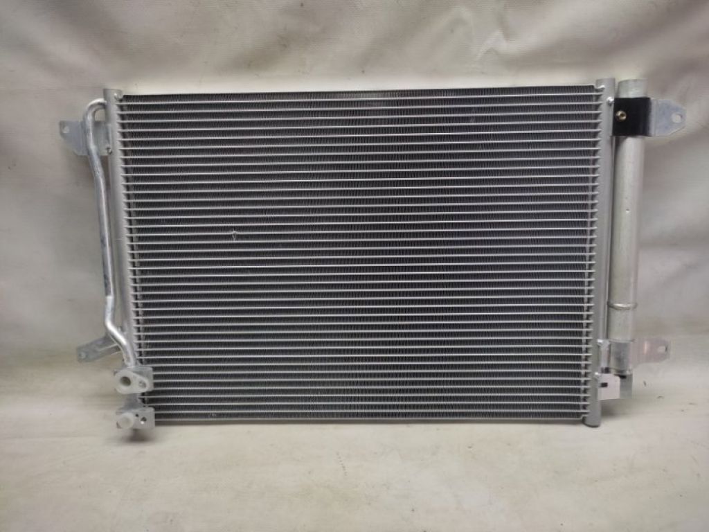 5C0 820 411 | Радіатор кондиціонера VOLKSWAGEN JETTA USA 10-17