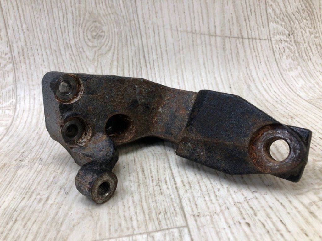 12315-20040 | Кронштейн двигателя TOYOTA SOLARA 03-09 - Фото 3