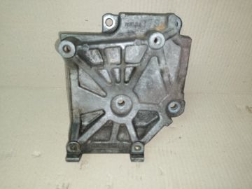 Кронштейн компресора кондиціонера MITSUBISHI ECLIPSE 05-08