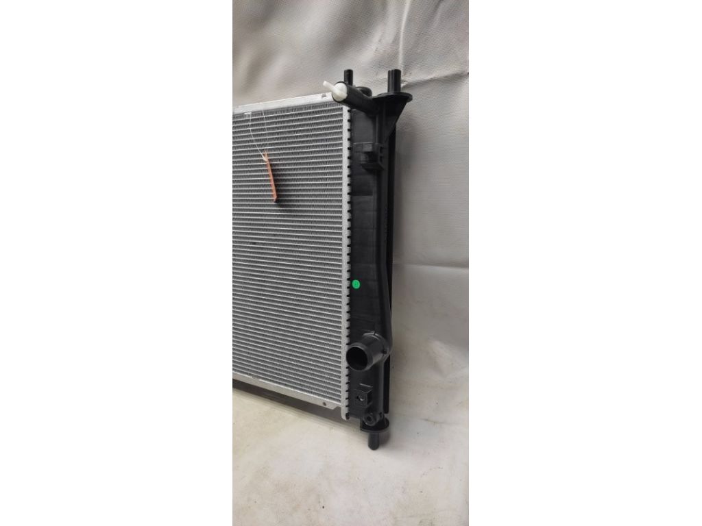 LFFM15200A | Радіатор основний MAZDA 5 CR 05-10 - Фото 3