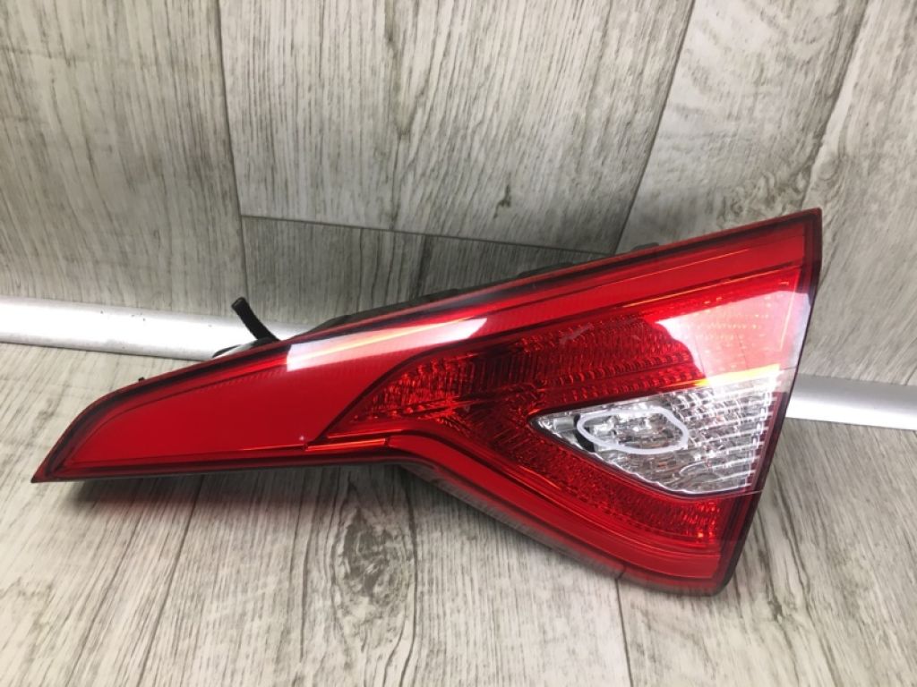 92404-C2000 | Фонарь внутренний задн. прав. HYUNDAI SONATA LF 2014-