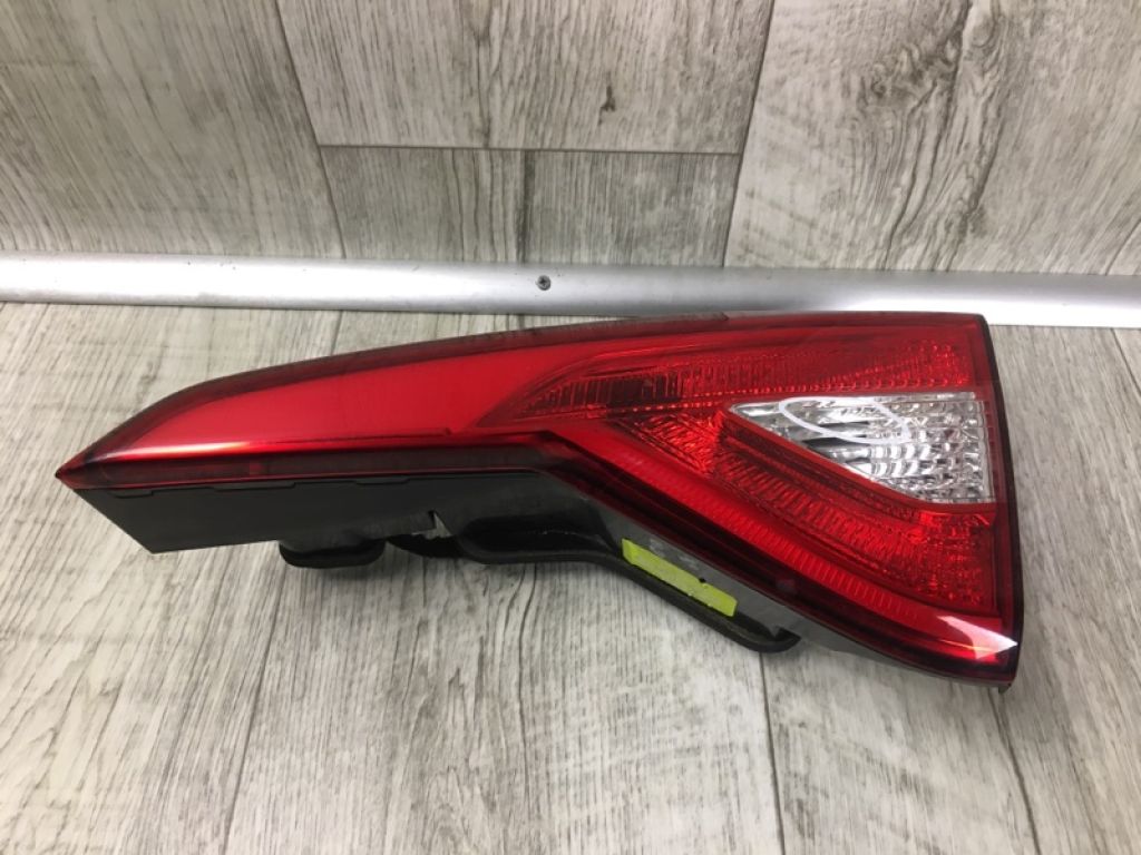 92404-C2000 | Фонарь внутренний задн. прав. HYUNDAI SONATA LF 2014- - Фото 2