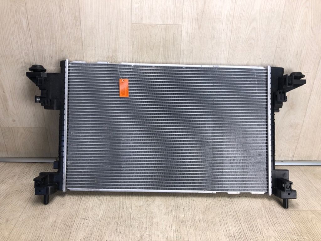 22839735 | Радиатор основной CHEVROLET VOLT 10-15