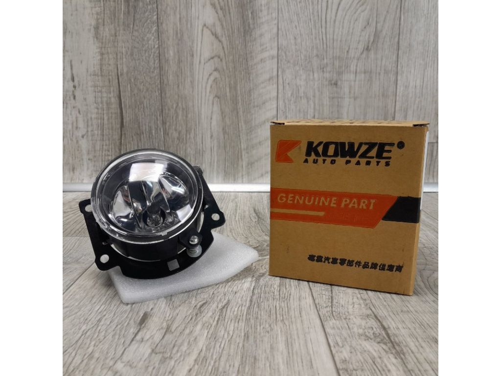 8321A370 | Противотуманная фара MITSUBISHI OUTLANDER XL 05-13