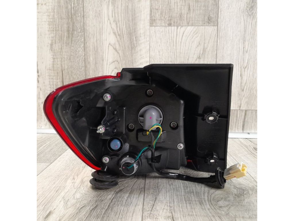 8330A722 | Фонарь наружный задн. прав. MITSUBISHI ASX / OUTLANDER SPORT 10-21 - Фото 4