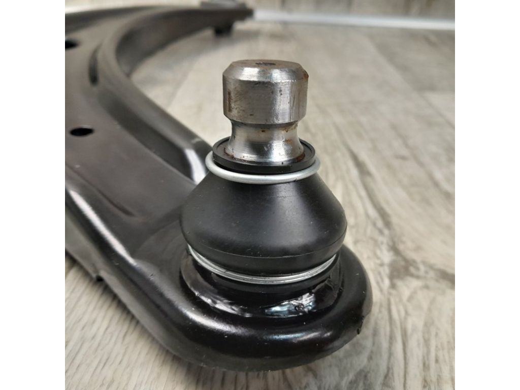 4013A281 | Важіль передньої підвіски нижній лів. MITSUBISHI LANCER X 10 07-15 - Фото 3