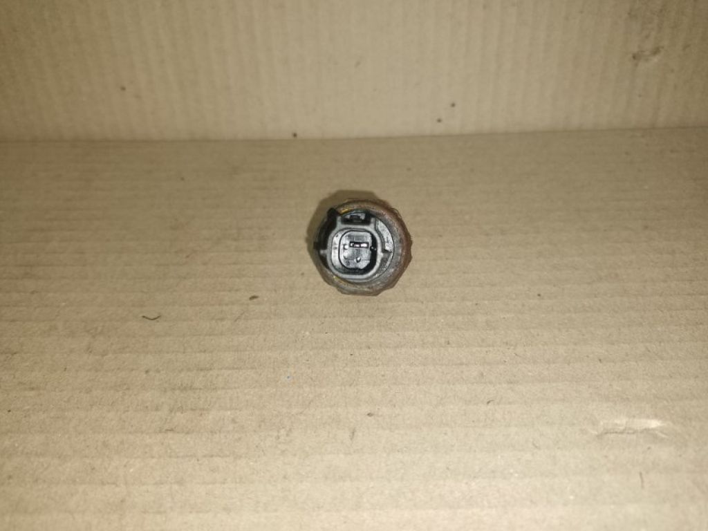 25240-4M40E | Датчик тиску олії ДВЗ NISSAN ALTIMA L32 07-12 - Фото 2