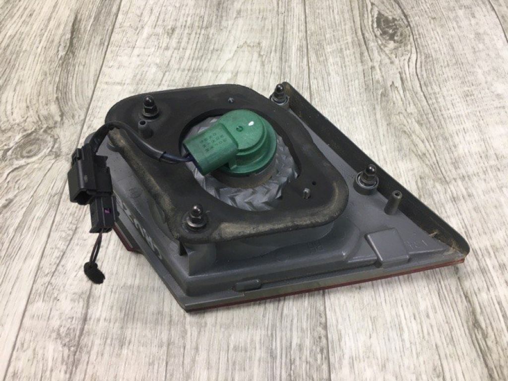 95389372 | Ліхтар внутрішній задн. прав. CHEVROLET CRUZE 08-15 - Фото 6