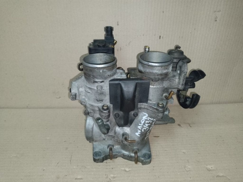 22210-0A110 | Дросельна заслінка TOYOTA AVALON 99-05 - Фото 2