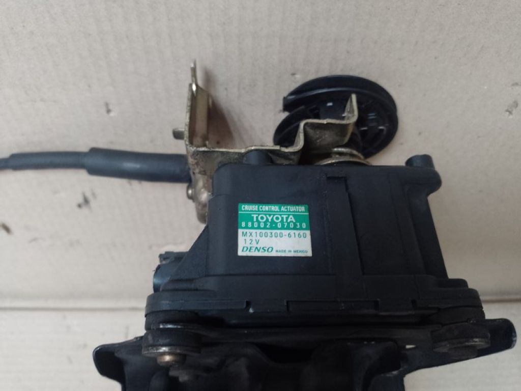 88200-07010 | Моторчик привода круиз контроля TOYOTA AVALON 99-05 - Фото 5